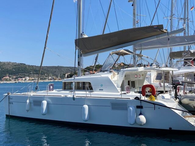 Lagoon 440 - 4 + 2 cab. Futuna T